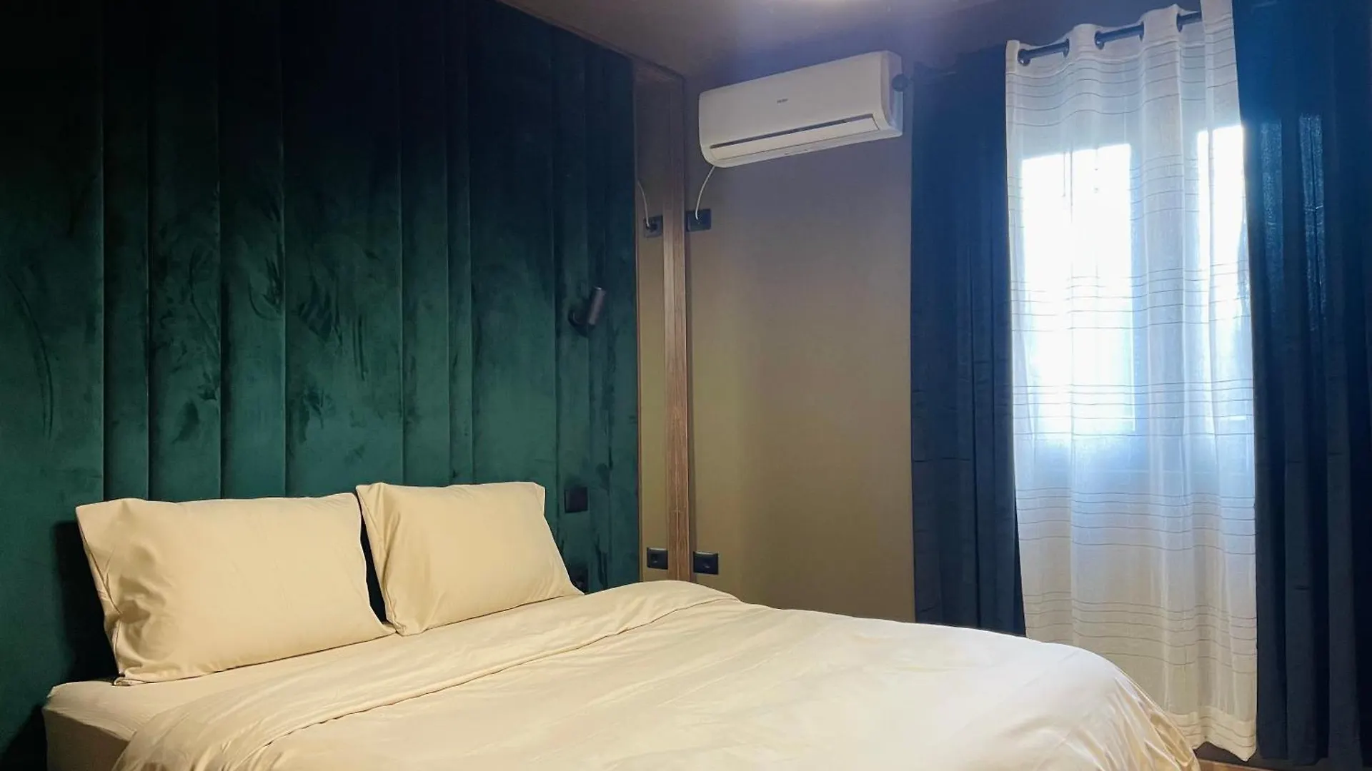 Dea'S Apartment: Hidden Gem Tirana Albania